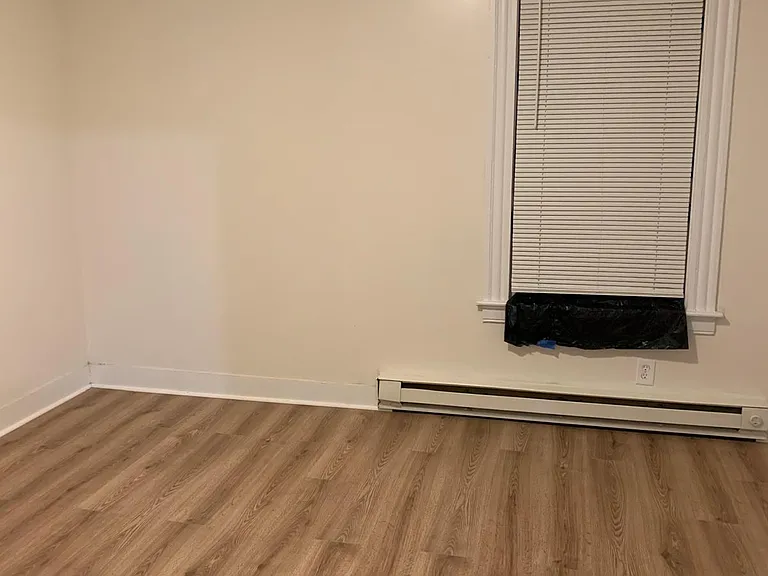 20 James St #1 — Photo 5