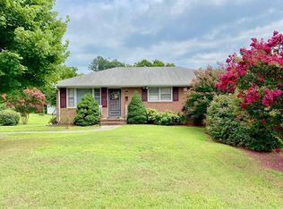 417 Georgia Ave, Crewe, VA 23930