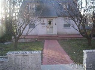 1369 Weaver St, Scarsdale, NY 10583