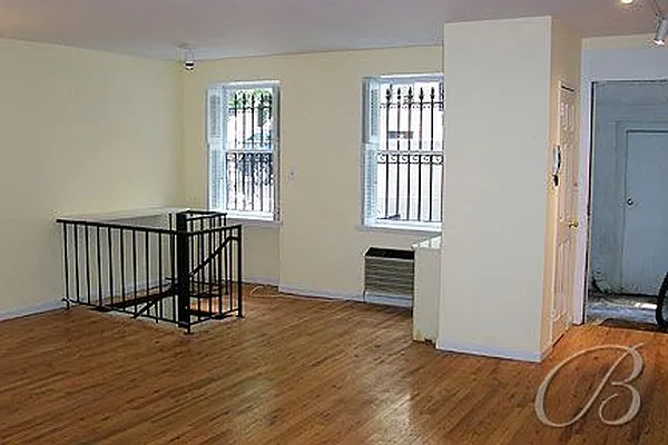 Sold by Bellmarc Realty | media 11