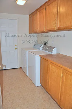 11616 Cedar Spring Ct — Photo 14