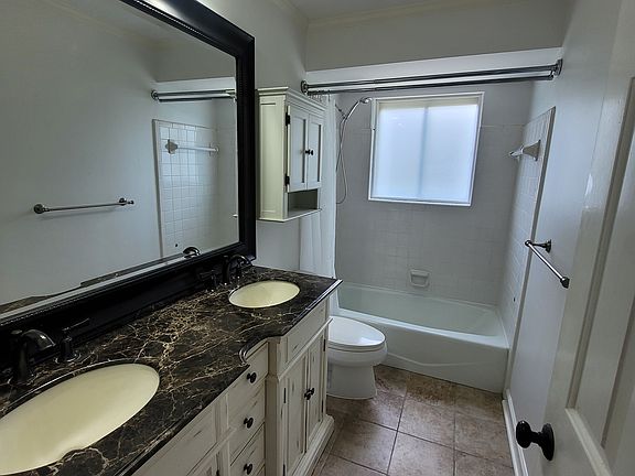 4th image of 8603 Riverchase Dr