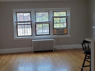 100 Charles St #14, Boston, MA 02114