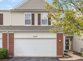 8529 Sawyer Ct, Joliet, IL 60431