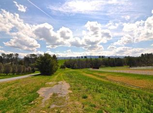 3303 Mint Rd, Maryville, TN 37803