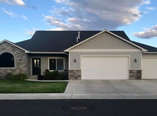 1012 S 91st Ave, Yakima, WA 98908