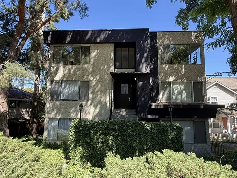 5112 Ravenna Apartments - Ravenna — Photo 1