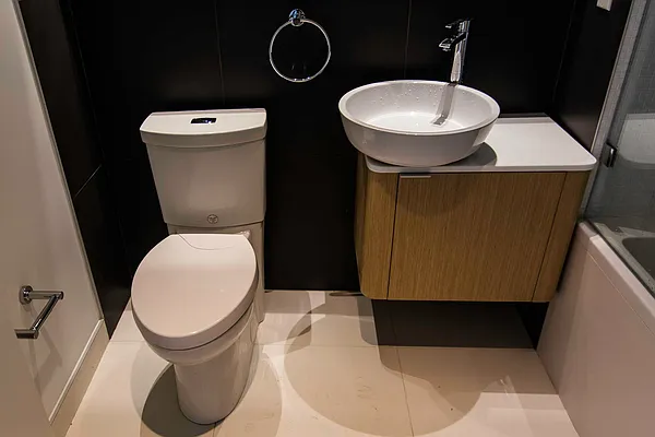 Rented by Nooklyn NYC LLC | media 107