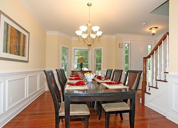 Dining Room (2)