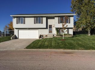 7020 Blacktooth Ave, Gillette, WY 82718