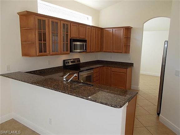 5th image of 15397 Cortona Way
