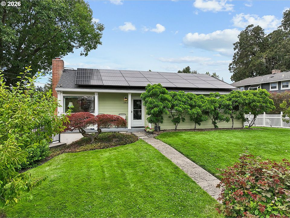 1st image of 3915 SE Risley Ave