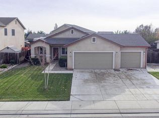 6908 Finale Ln, Hughson, CA