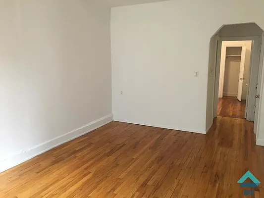 Rented by EXR | media 11