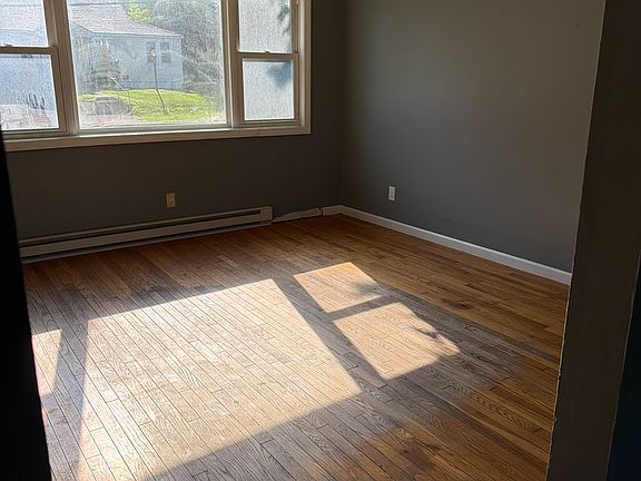 3rd image of 46 Hood St #A