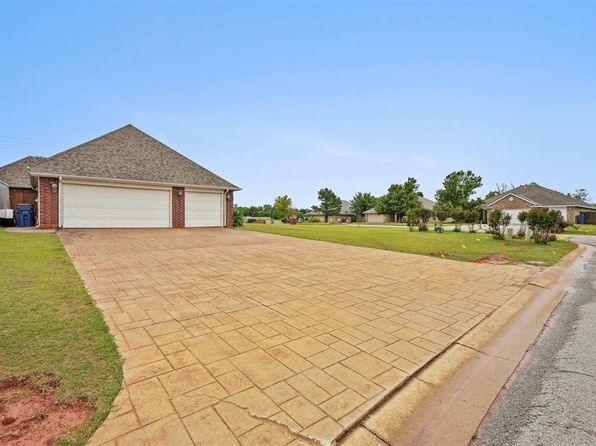 116 Mission Hills Dr, Guthrie, OK 73044
