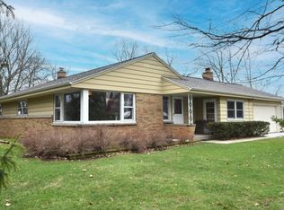 14025 Ridgewood Rd, Brookfield, WI 53005