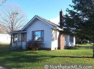 147 W Wilson Ave, Elmwood, WI 54740