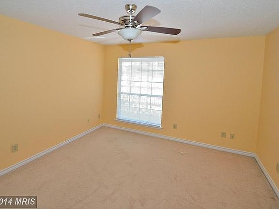 4th image of 1527 Lincoln Way APT 301-B