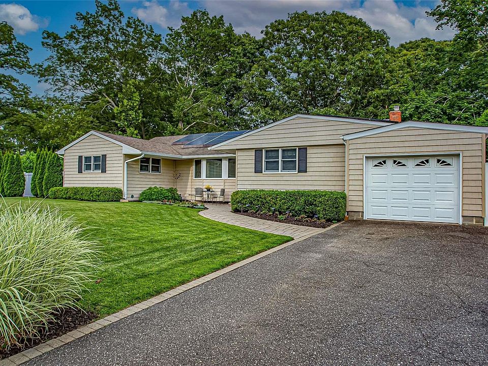 1st image of 35 Morewood Drive