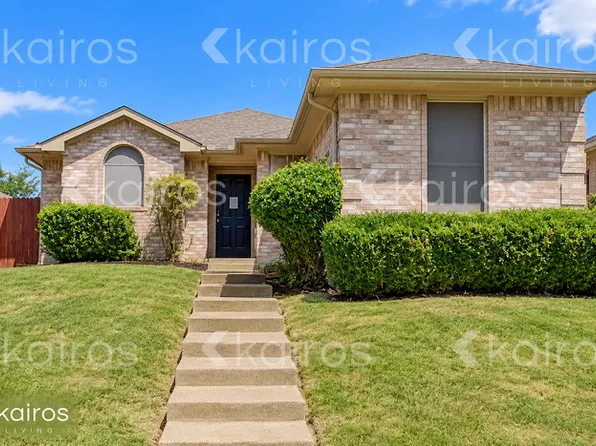 112 Streamside Dr, Desoto, TX 75115