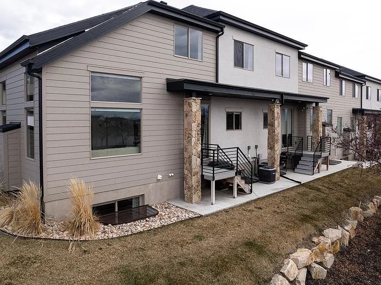 159 W Harvest Village Ln — Photo 31