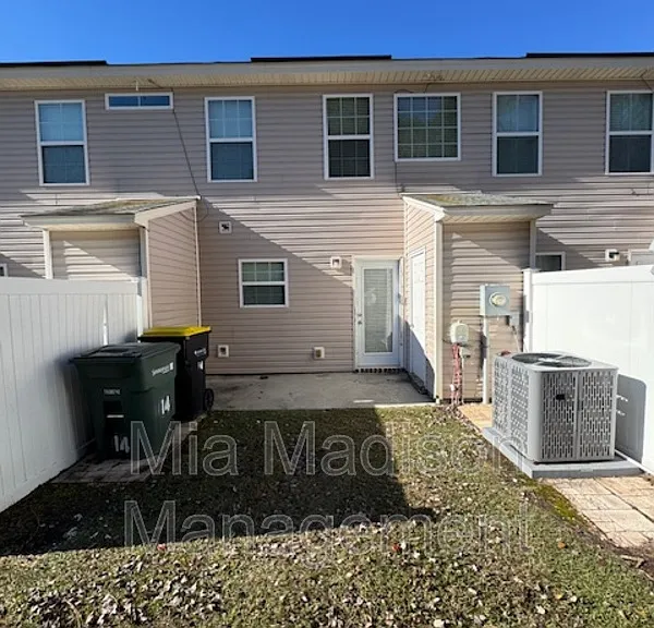 14 Winter Lake Cir — Photo 21