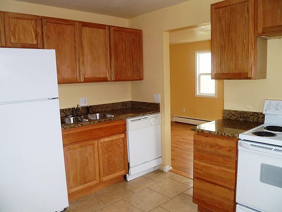 2nd image of 4319 N Kalamath St