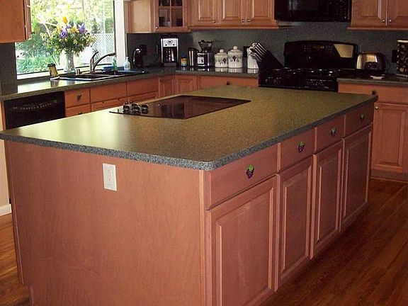 4th image of 6299 Amande Ct