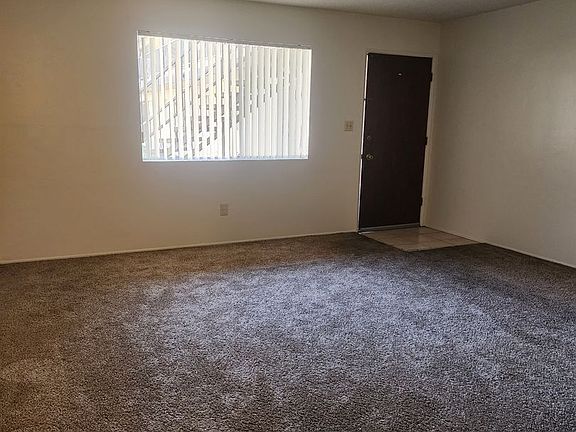 4th image of 2102 Castro Ln APT 6