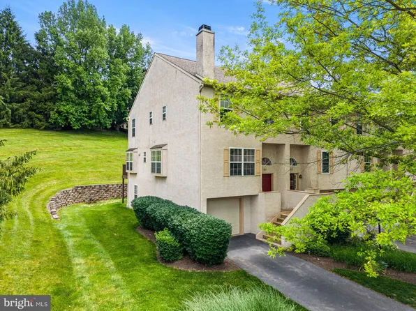 822 Brettingham Ct #909, West Chester, PA 19382