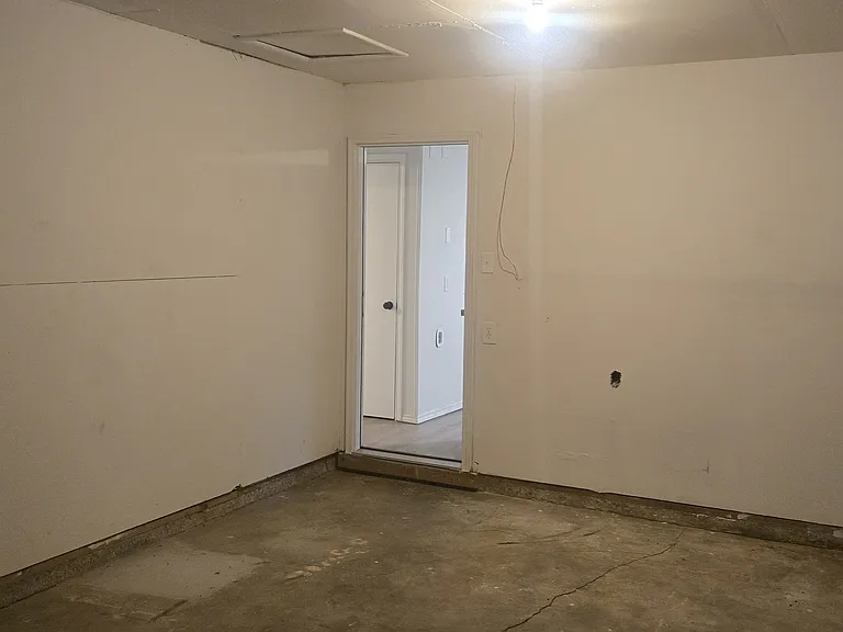 504 S Judd St — Photo 19