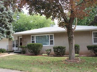 603 Peoria St, Peru, IL 61354