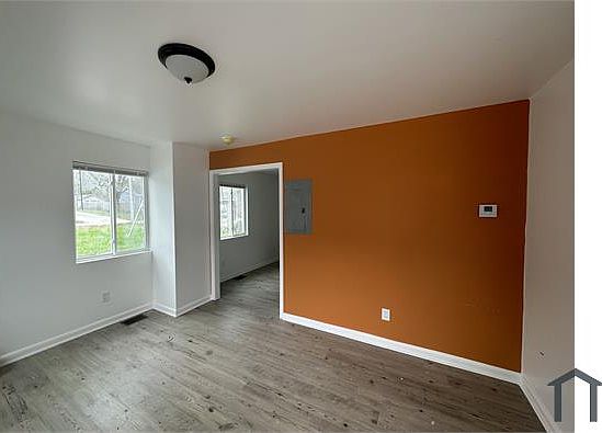 1st image of 1143 Triple Hill Dr
