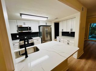 2866 Wonderwood Ln, Jacksonville, FL 32233