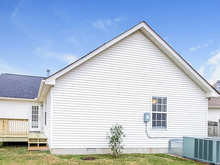 3920 Calumet Dr — Photo 16