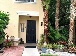 5759 NW 48th Ave, Coconut Creek, FL 33073