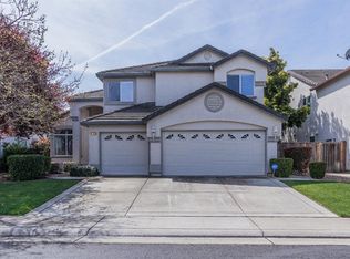 2626 Marina Point Ln, Elk Grove, CA 95758