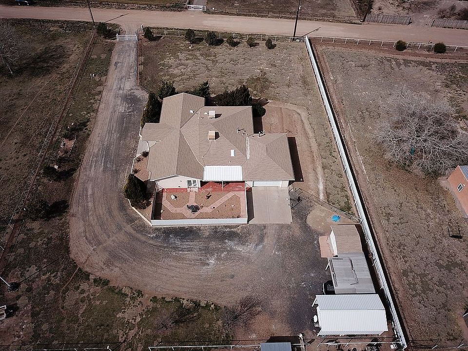1st image of 18 Camino Manzana