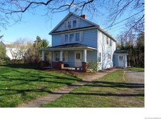 8404 Ridge Rd, Gasport, NY 14067