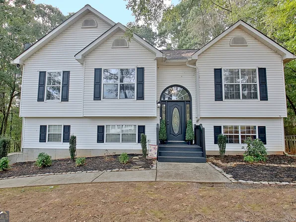 519 Cumberland Trl, Senoia, GA 30276