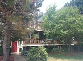 4873 Washington St APT 3, West Roxbury, MA 02132