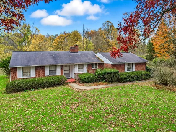 520 S Maysville Rd, Greenville, PA 16125
