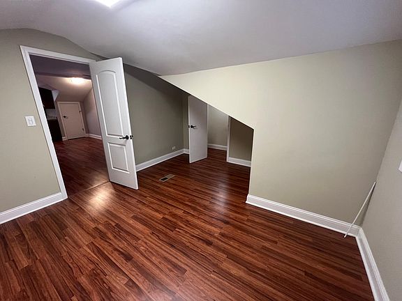 5th image of 3619 N Linder Ave #2