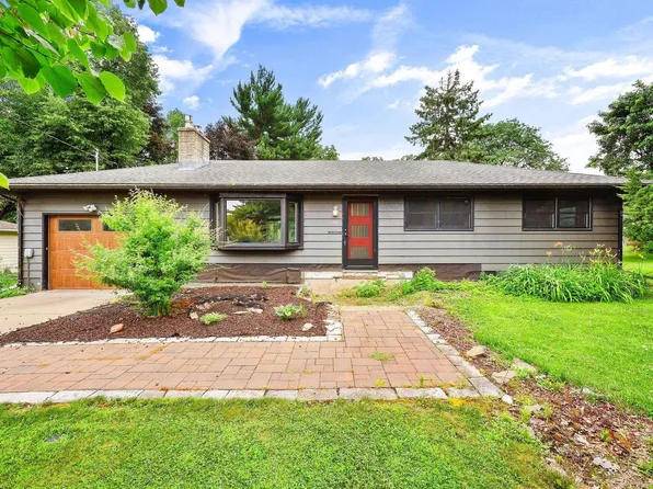 916 West Dean Avenue, Monona, WI 53716