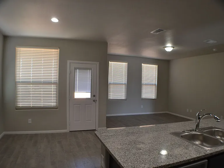 7541 Orion Rd — Photo 24