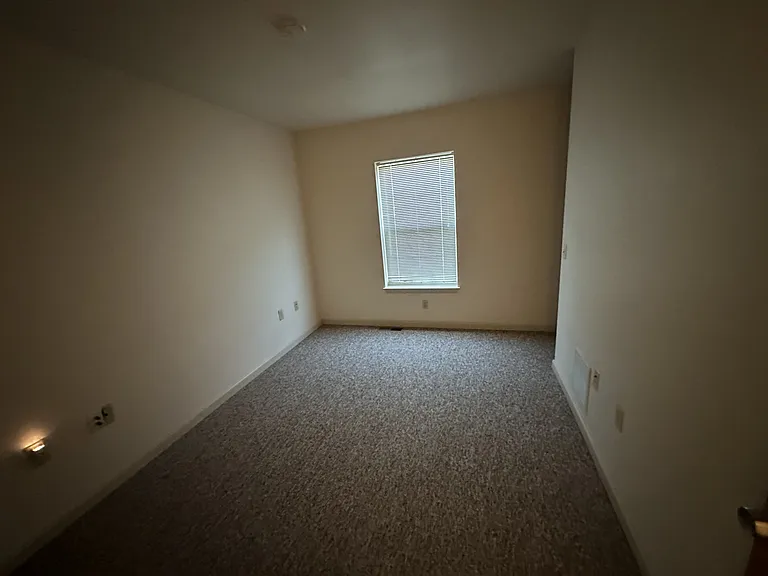 1007 Hot Point Cmns — Photo 6
