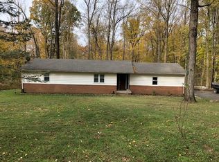 1820 S Ridgeview Rd, Logansport, IN 46947