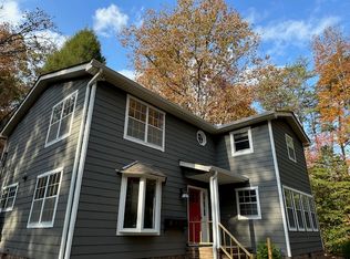 2569 Boston Branch Cir, Signal Mountain, TN 37377