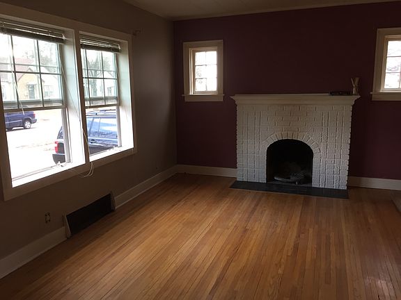 2nd image of 1426 Arapahoe St